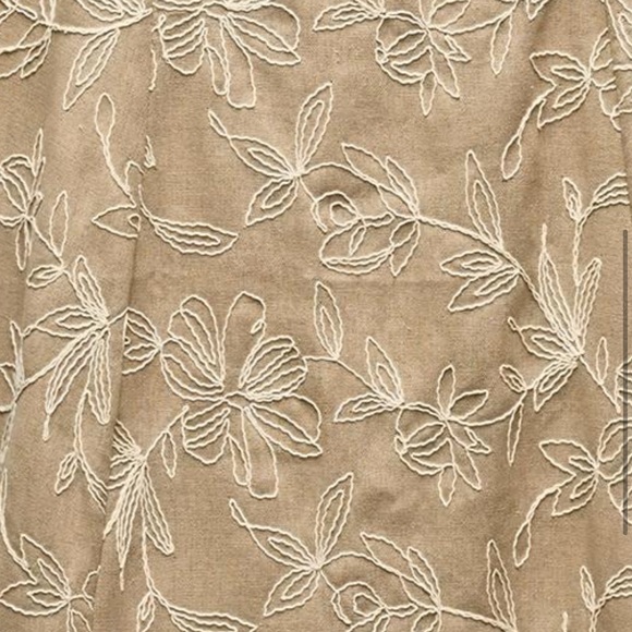 Zara Embroidered Floral Midi Dress XS Beige/Ecru - Picture 4 of 7